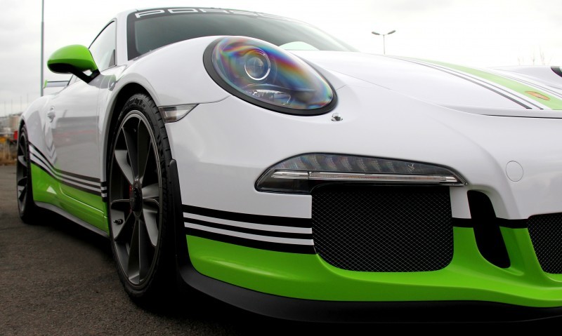 FOSTLA.de Shows Artful Porsche 911 GT3 Foil Wrap Design and Execution 8