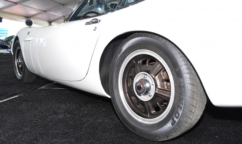 Gooding Pebble Beach 2014 - 1967 Toyota 2000GT in White with Original, US-Delivered Left-Hand-Drive 20