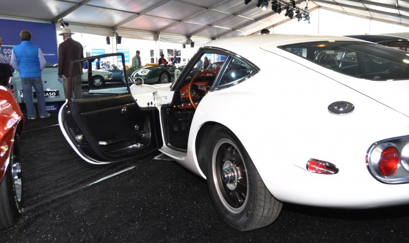 Gooding Pebble Beach 2014 - 1967 Toyota 2000GT in White with Original, US-Delivered Left-Hand-Drive 21