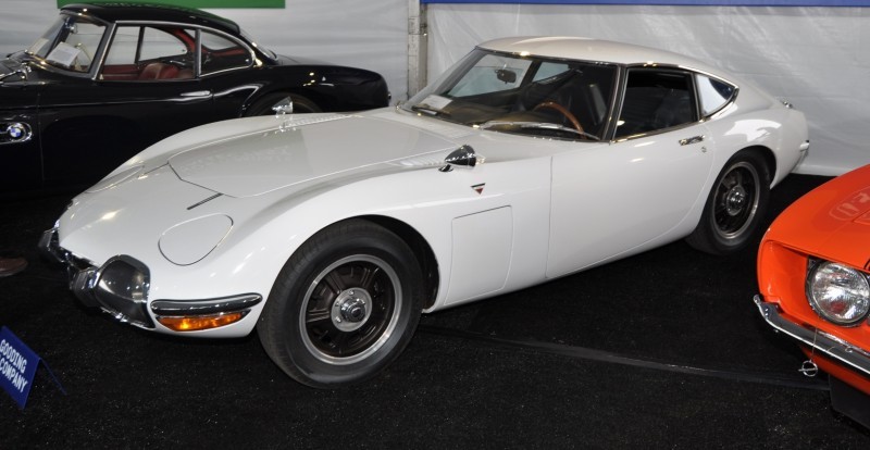 Gooding Pebble Beach 2014 - 1967 Toyota 2000GT in White with Original, US-Delivered Left-Hand-Drive 9