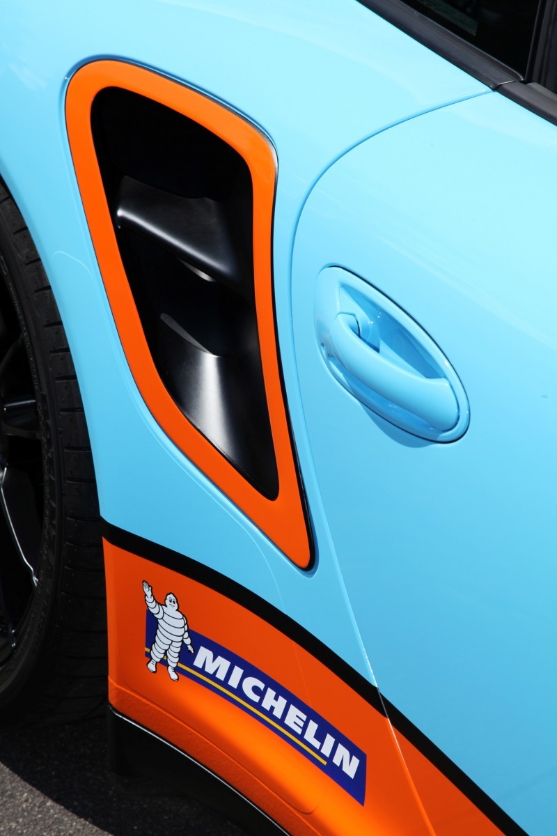 Gulf Racing Livery by CAM SHAFT for the Porsche 911 Turbo 8