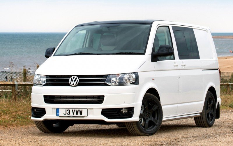Happy B-Day to the Volkswagen Minibus and Transporter! Work Van Legend Turns 60 in UK This Year 23