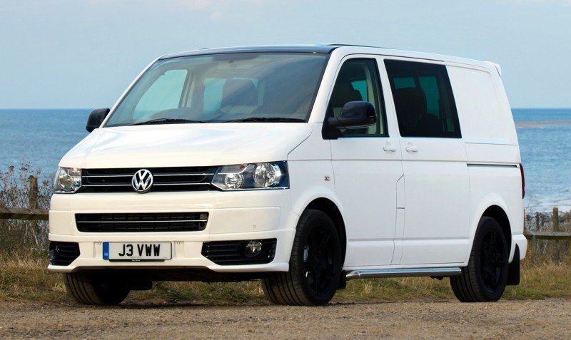 Happy B-Day to the Volkswagen Minibus and Transporter! Work Van Legend Turns 60 in UK This Year 24