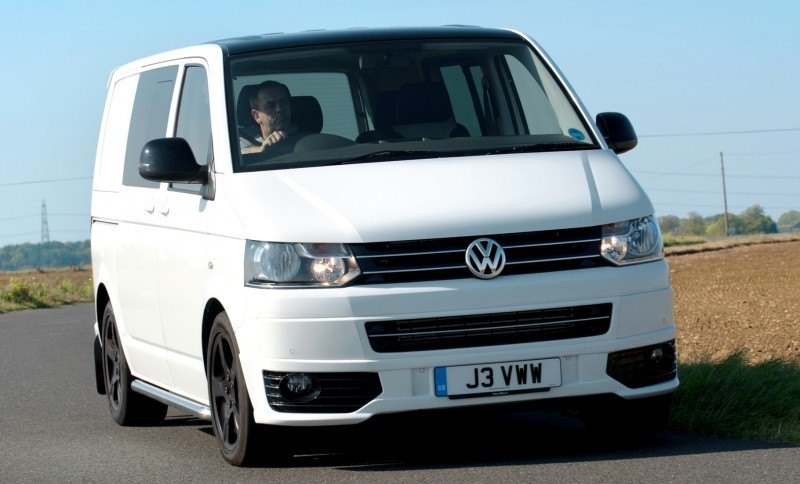 Happy B-Day to the Volkswagen Minibus and Transporter! Work Van Legend Turns 60 in UK This Year 30