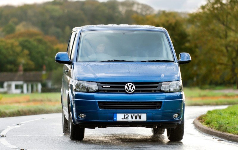 Happy B-Day to the Volkswagen Minibus and Transporter! Work Van Legend Turns 60 in UK This Year 43