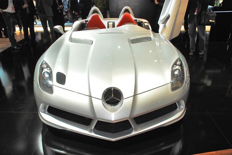 Hypercar Heroes - 2009 Mercedes-Benz SLR McLaren 722 Stirling Moss 25