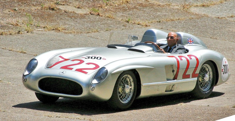 Hypercar Heroes - 2009 Mercedes-Benz SLR McLaren 722 Stirling Moss 62