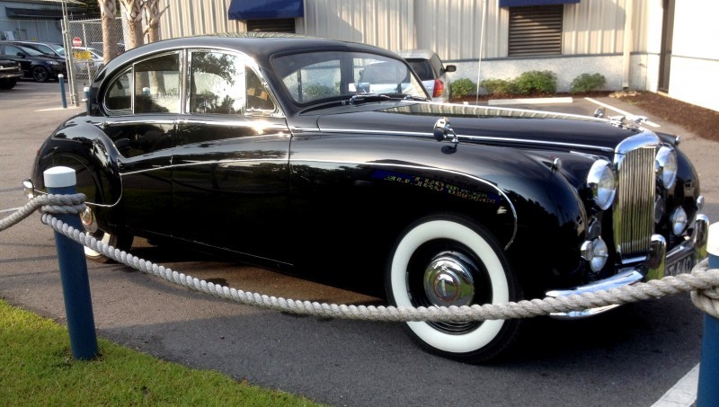 Iconic Classic - 1959 JAGUAR Mark IX Is Blue-Blood Royalty With Most Divine Cabin of the 1950s 6