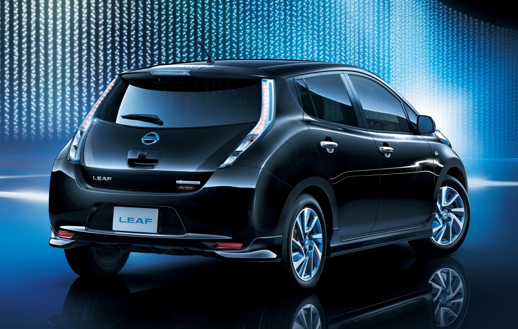 2020 nissan leaf accessories