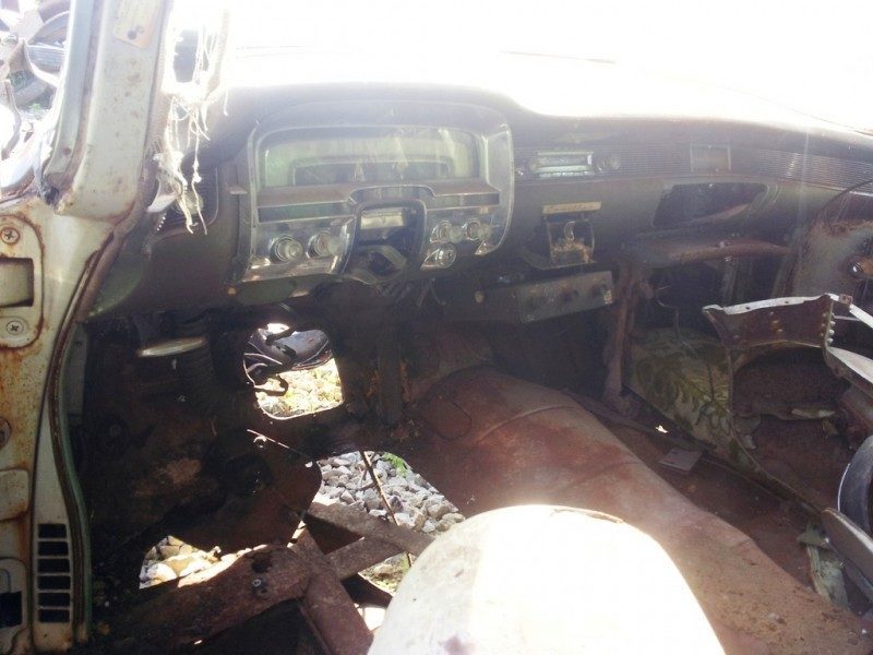 Junkyard Jems - Americana - 1961 Thunderbird, New Yorker, Mustangs and Rusty Tractors 35