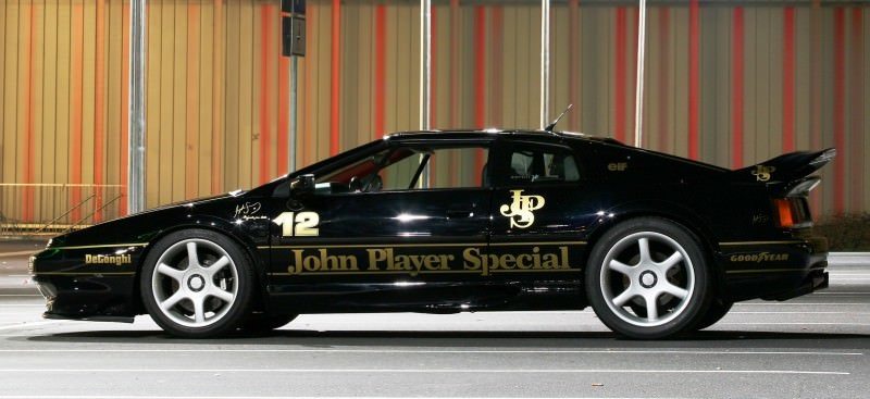 Lotus Esprit in Ayrton Senna JPS Livery by CAMSHAFT 1