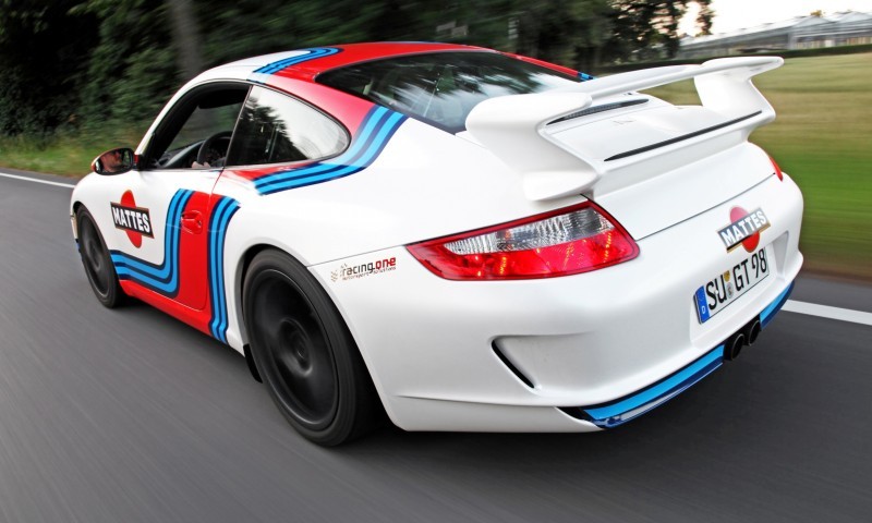 Martini-style Racing Livery by CAM SHAFT for the Porsche 911 GT3 11
