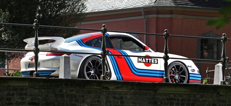 Martini-style Racing Livery by CAM SHAFT for the Porsche 911 GT3 7