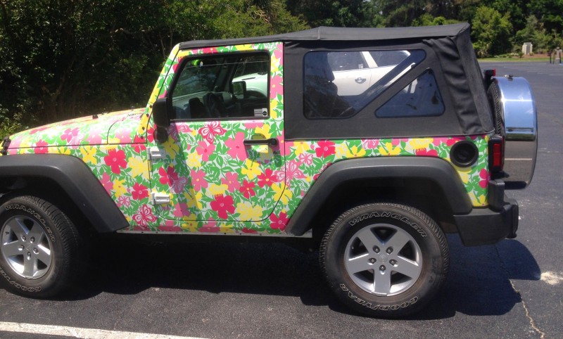 Meet the Extremely Rare, 75-Total Jeep Wrangler Lilly Pulitzer Edition 13