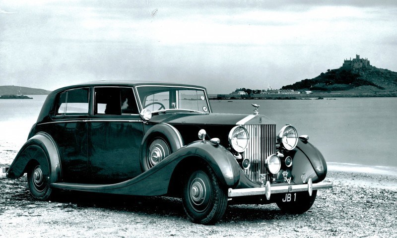 Past and Future Perfect - Rolls-Royce Is Evergreen in 111-Year History - 111 RARE Photos To Celebrate 65