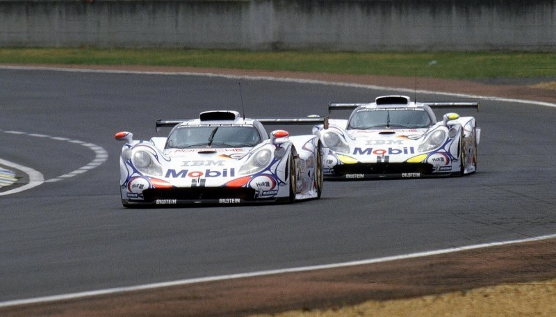 Porsche_911_GT1_winner_Le_Mans_1998_Porsche_55741
