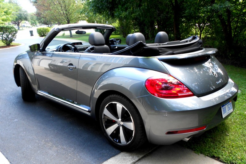 Road Test Review - 2014 Volkswagen Beetle R-Line Convertible 9