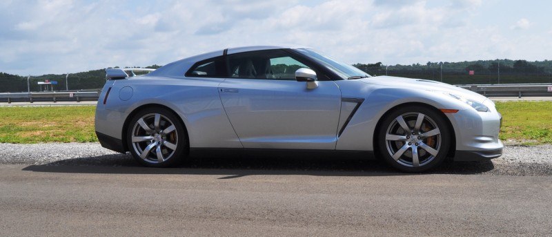 Supercar Hall of Fame - 2011 Nissan GT-R in Super Silver Special Metallic 15