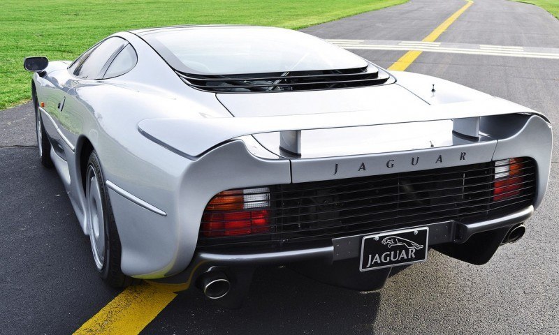 Supercar Icons - 1992 JAGUAR XJ220 Still Enchants the Eye and Mind, 22 Years Later 44