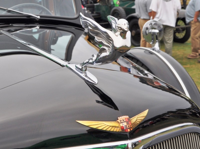 Top 10 Most Beautiful Pebble Beach Hood Ornaments 4