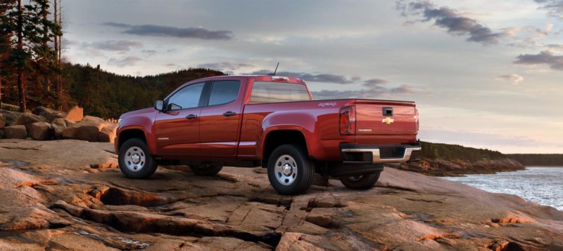 Updated With Pricing and Colors - 2015 Chevrolet Colorado Z71 Brings Cool Style, Big Power 15