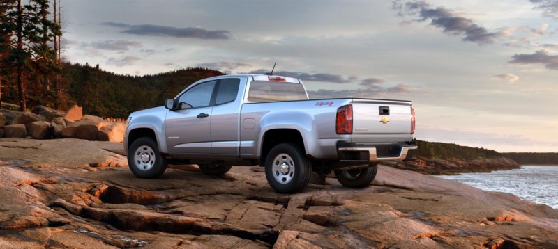 Updated With Pricing and Colors - 2015 Chevrolet Colorado Z71 Brings Cool Style, Big Power 27