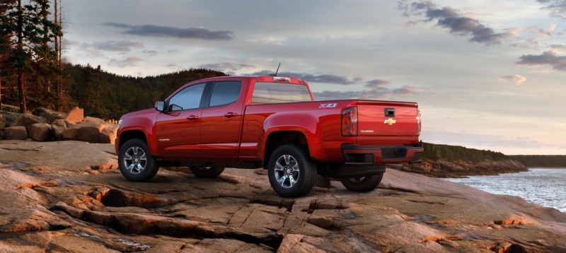 Updated With Pricing and Colors - 2015 Chevrolet Colorado Z71 Brings Cool Style, Big Power 3