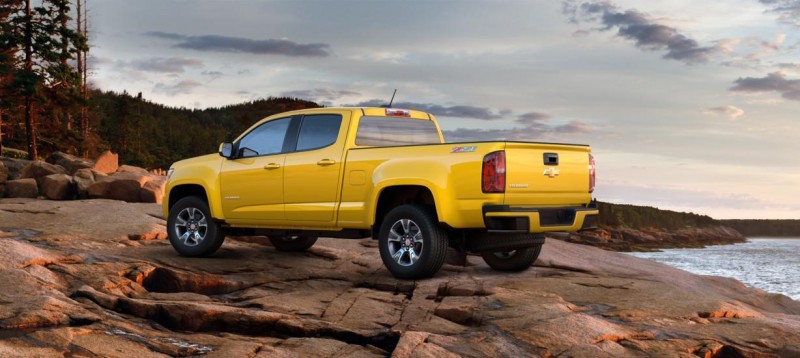 Updated With Pricing and Colors - 2015 Chevrolet Colorado Z71 Brings Cool Style, Big Power 47