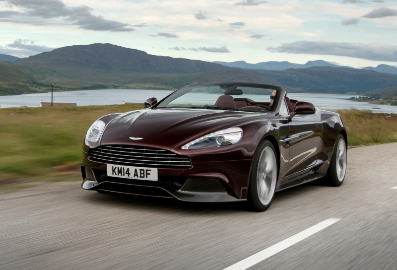 Vanquish Volante in Divine Red_8