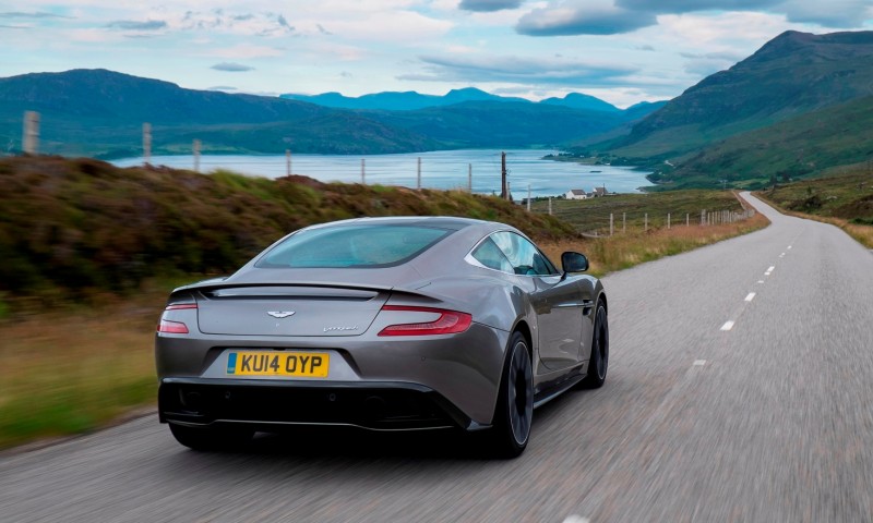 Vanquish in Tungsten Silver_12