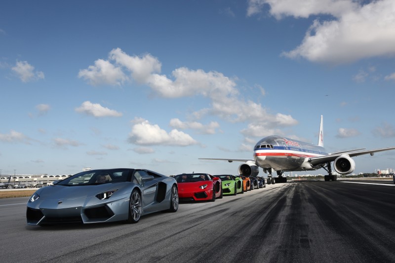 aventador_roadsters_on_mia_s_runway