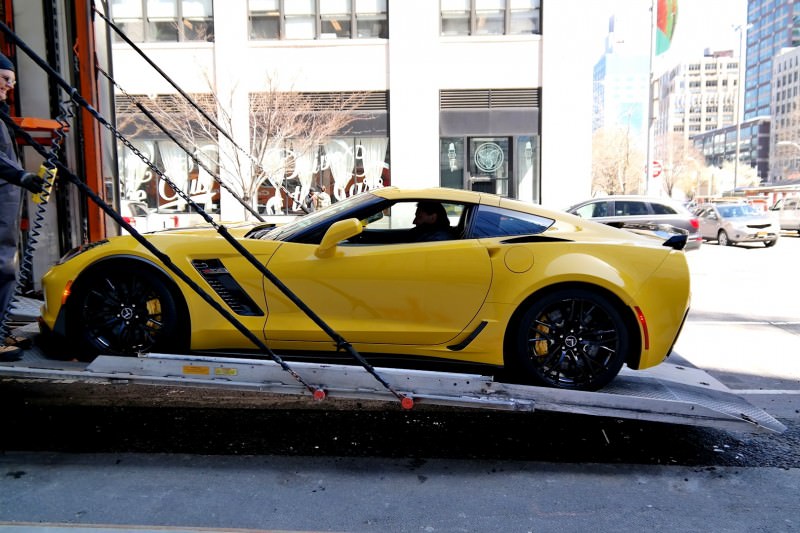 yellow-2015-corvette-z06-coupe-spotted-at-new-york-event-photo-gallery_9