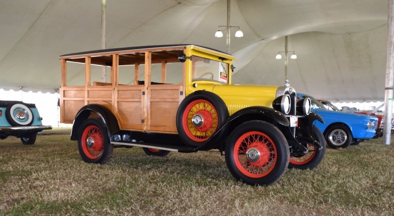 1928 Chevrolet 3-Speed Woody Wagon 17