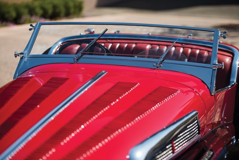 1939 JAGUAR SS100 2½-Litre Roadster by Van den Plas 11