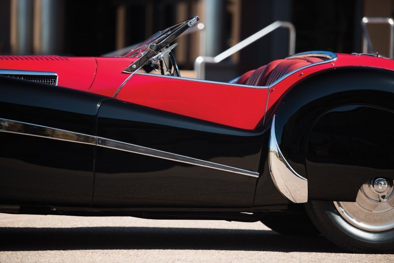 1939 JAGUAR SS100 2½-Litre Roadster by Van den Plas 19