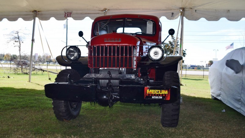 1961 Dodge POWER WAGON WM300 Pickup 2