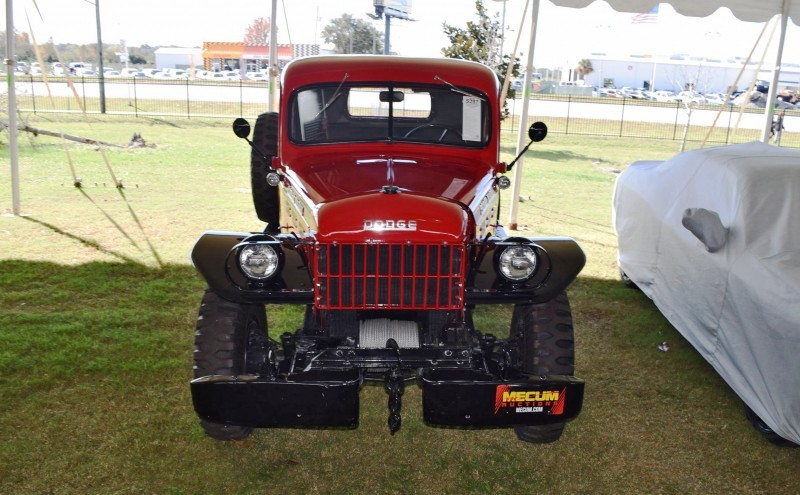 1961 Dodge POWER WAGON WM300 Pickup 21