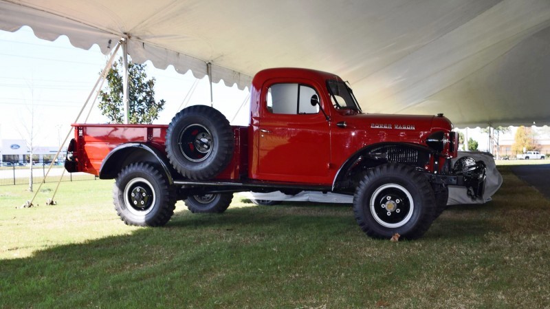 1961 Dodge POWER WAGON WM300 Pickup 27