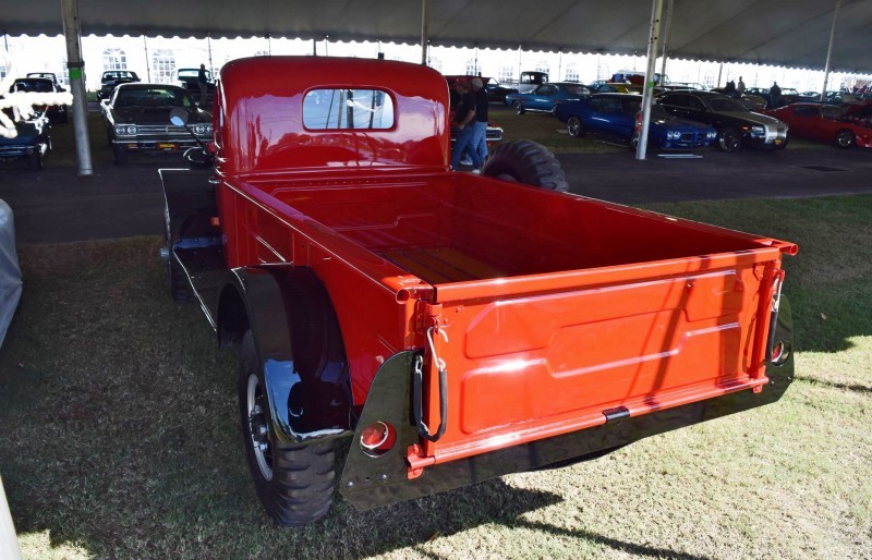 1961 Dodge POWER WAGON WM300 Pickup 36