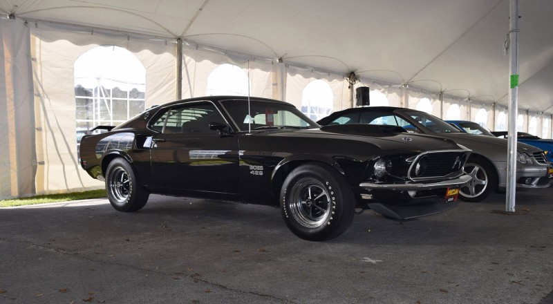 1969 Ford Mustang BOSS 429 in Raven Black 15