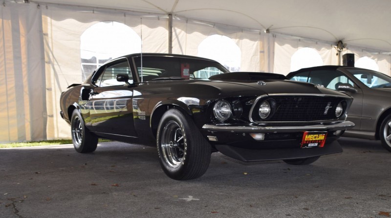 1969 Ford Mustang BOSS 429 in Raven Black 2