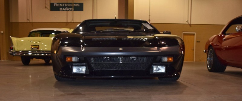 1987 DeTomaso Pantera GT5-S 2