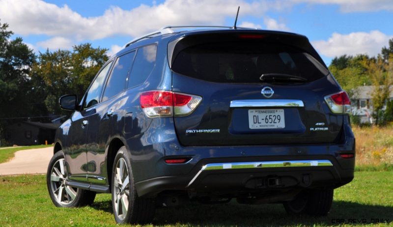 2014 Nissan Pathfinder Platinum Inside and Out100