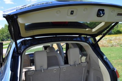 2014 Nissan Pathfinder Platinum Inside and Out6