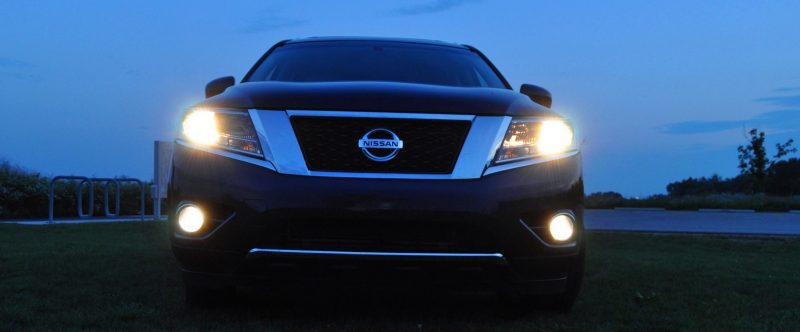 2014 Nissan Pathfinder Platinum Inside and Out77