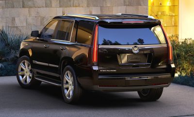 2015 Cadillac Escalade In-Depth Review + Mega Galleries35