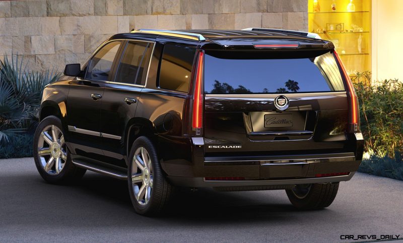 2015 Cadillac Escalade In-Depth Review + Mega Galleries35