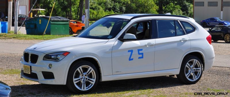 BMW X1 sDrive28i M Sport - Alpine White in 60 High-Res Photos3