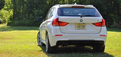 BMW X1 sDrive28i M Sport - Alpine White in 60 High-Res Photos9