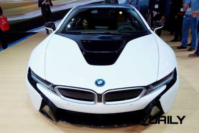 2015 BMW i8 in Crystal White